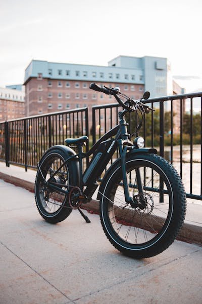 Découvrez le rockrider e-actv 100 : performance et confort